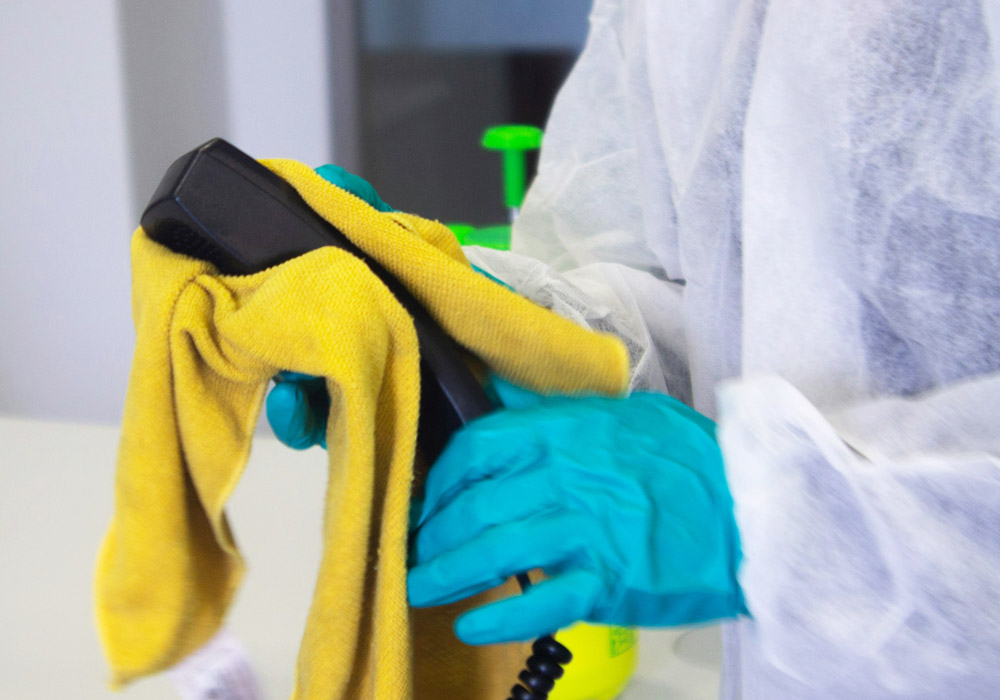 Commercial & Residential Cleaning